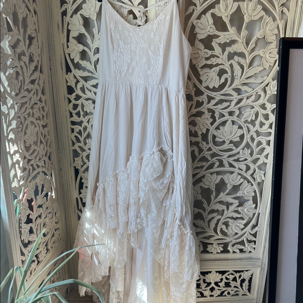 Elegant cream Lace Dress